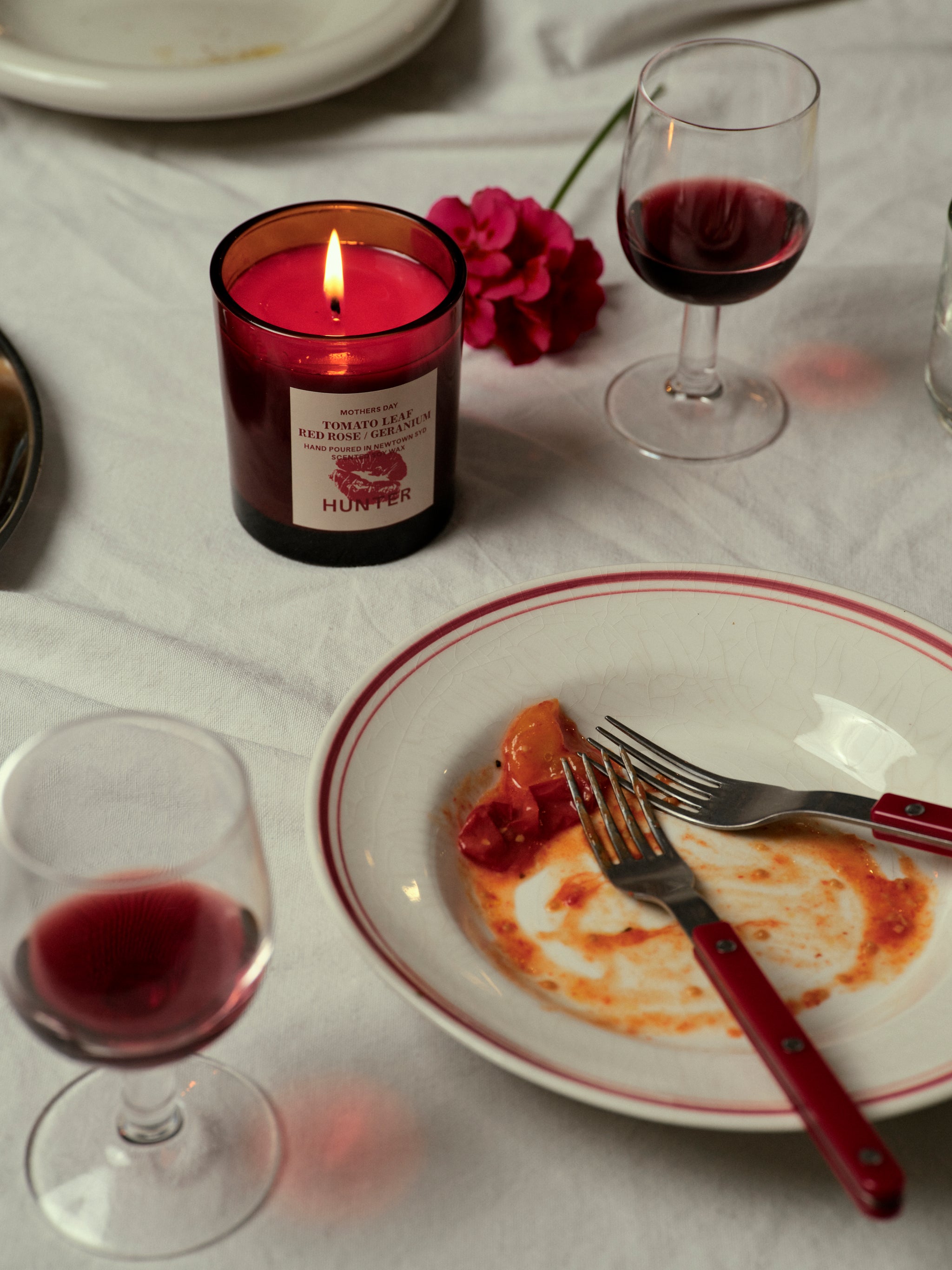 MOTHER'S DAY / tomato leaf, red rose, geranium